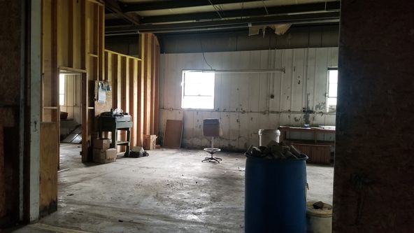 212 N Lincoln Rd, Rockville, IN 47872